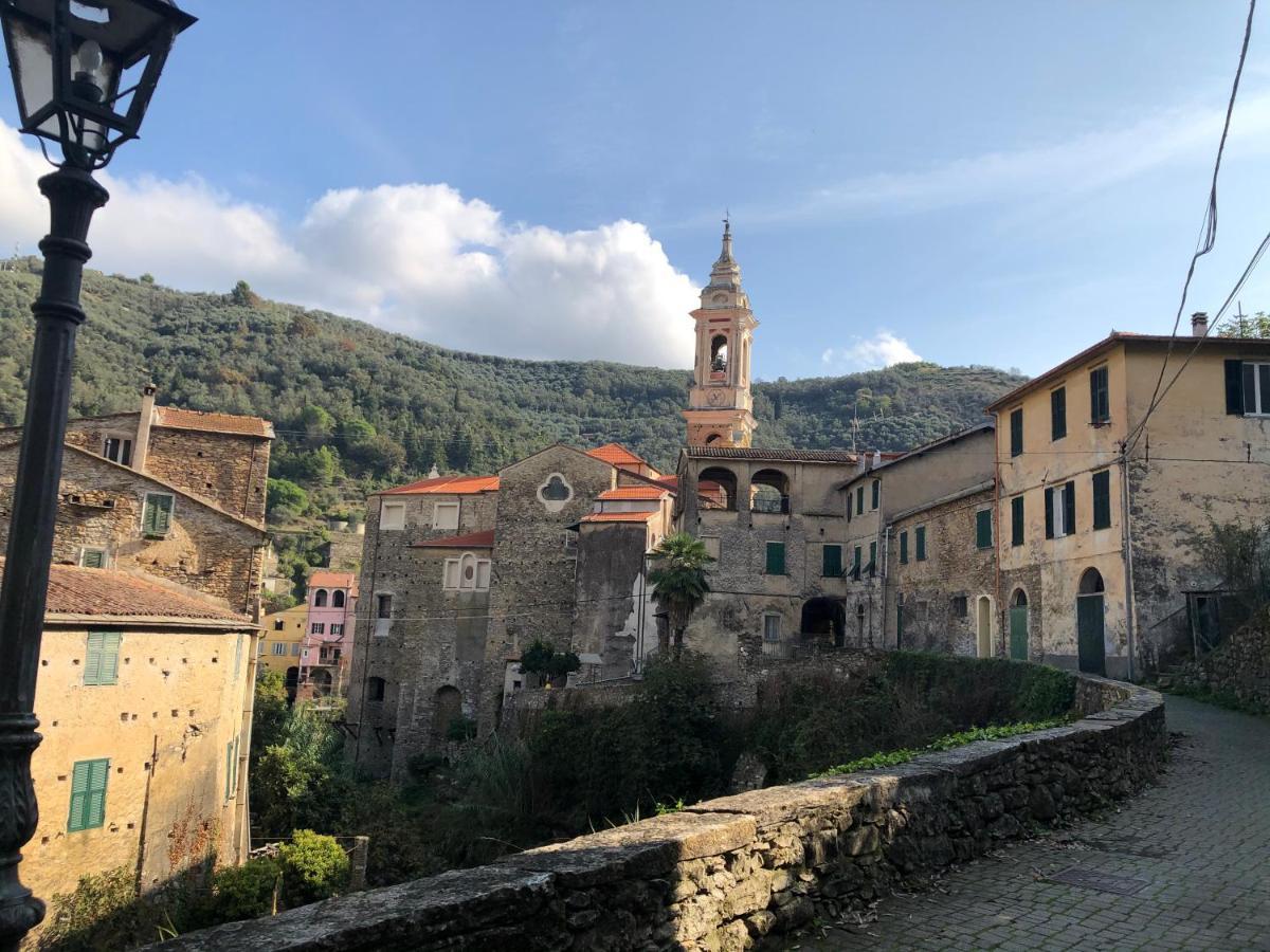 Affitta camere Da Lalla Dolcedo Esterno foto