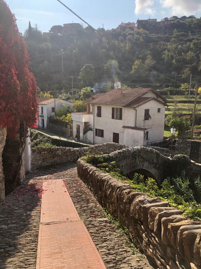 Affitta camere Da Lalla Dolcedo Esterno foto