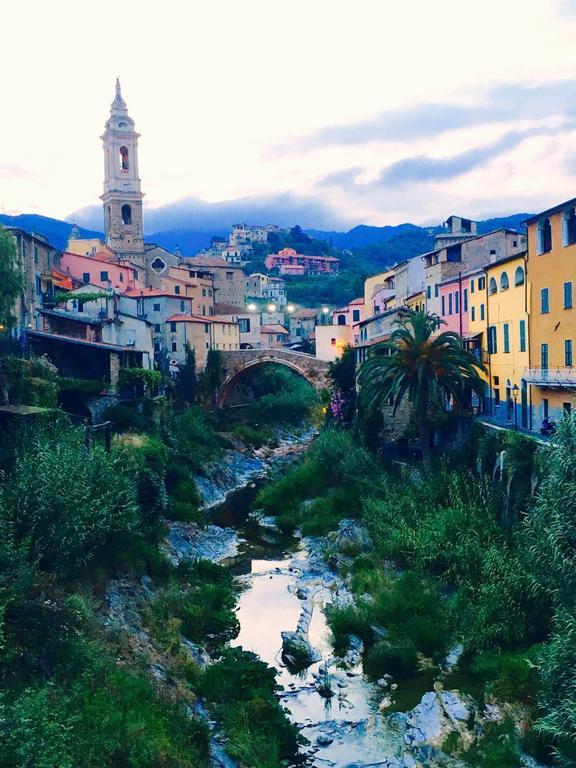 Affitta camere Da Lalla Dolcedo Esterno foto